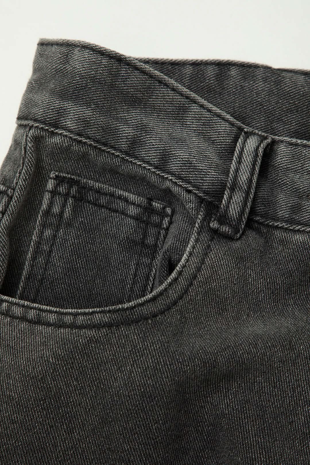 Fumo Street – Multi-Pocket Cargo Denim