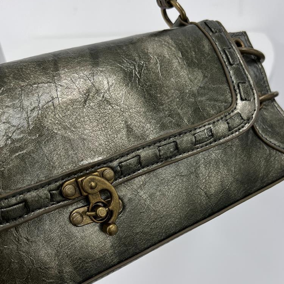 Kalash Vintage – Chain Clutch Bag