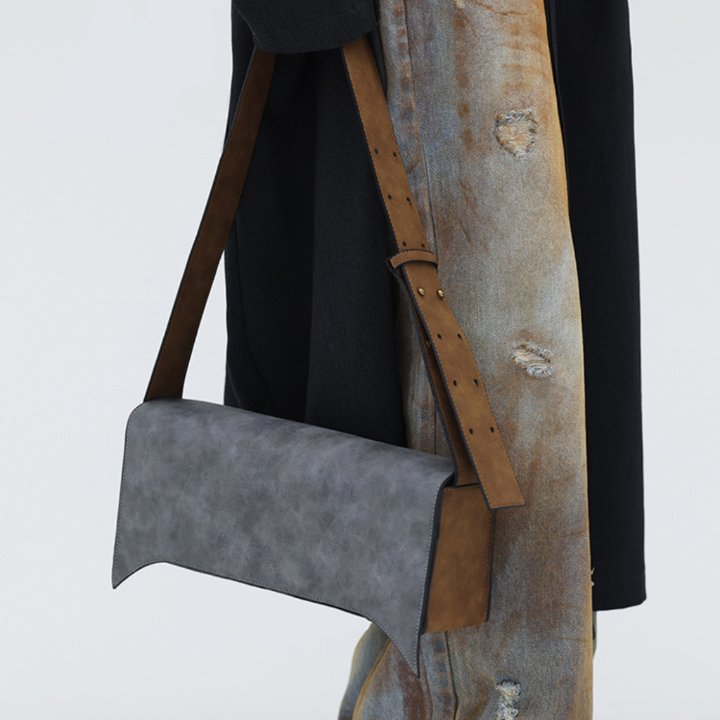 Diggi – Shoulder Bag