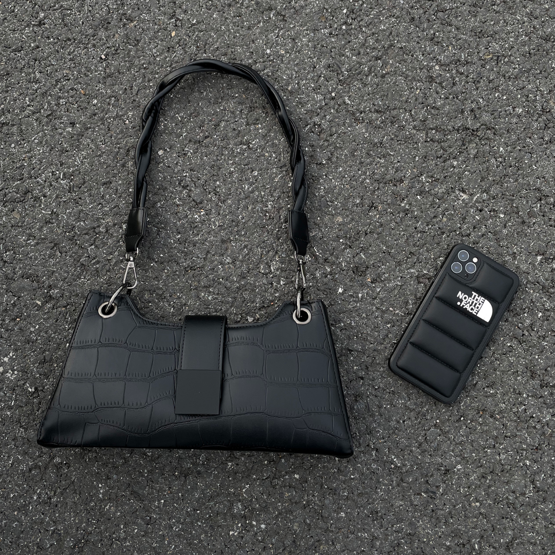 N'altravolta – Bag