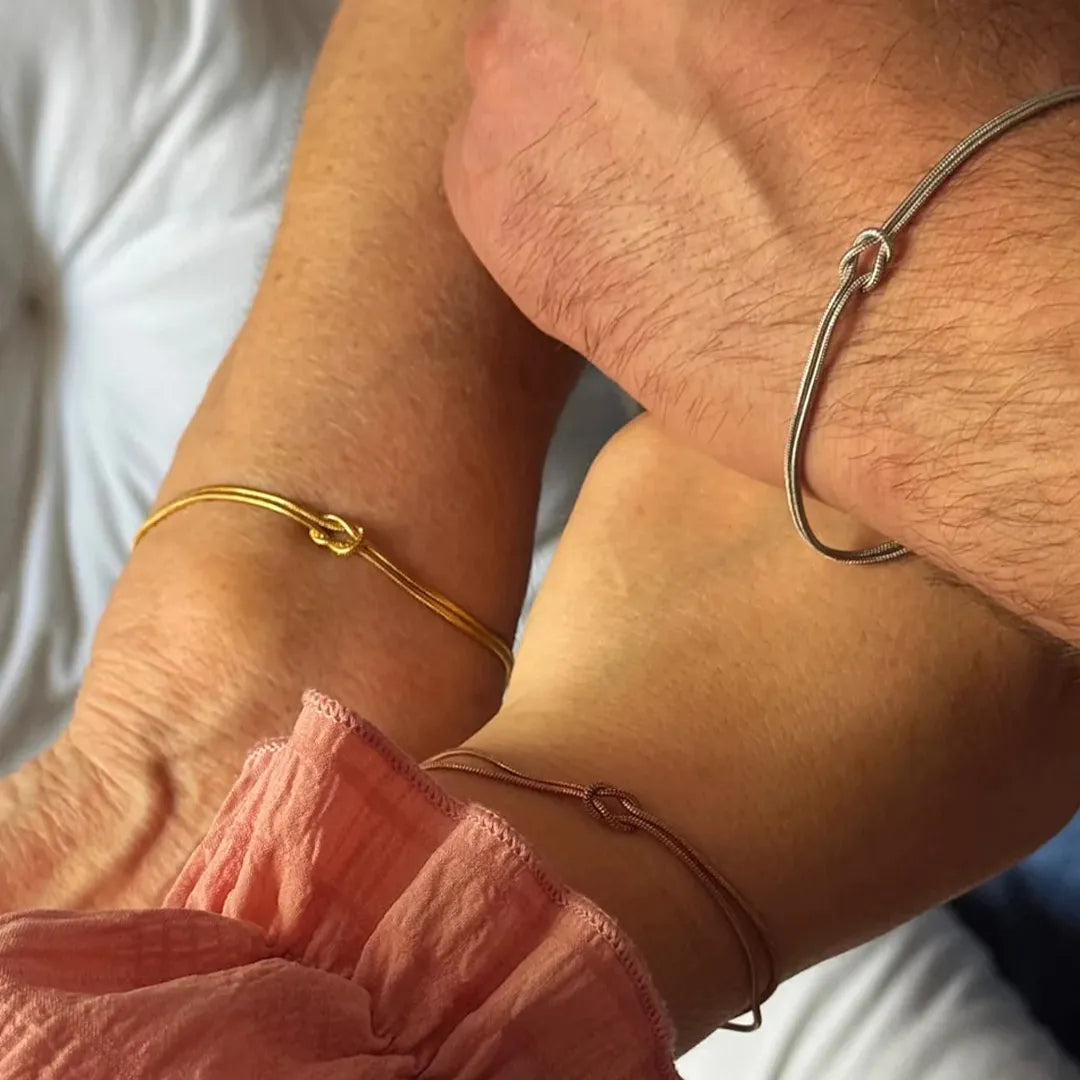 Knot Bracelet – Limited Edition (Only for V-Day)