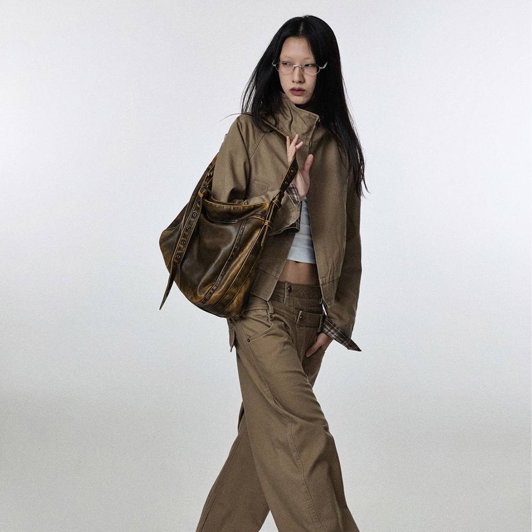 Dunno Voyager – Hobo Bag