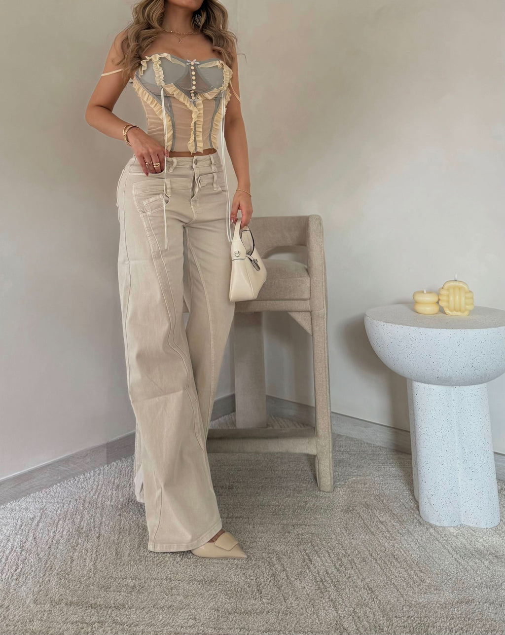 Coco Crema – Mid-Waist Jeans