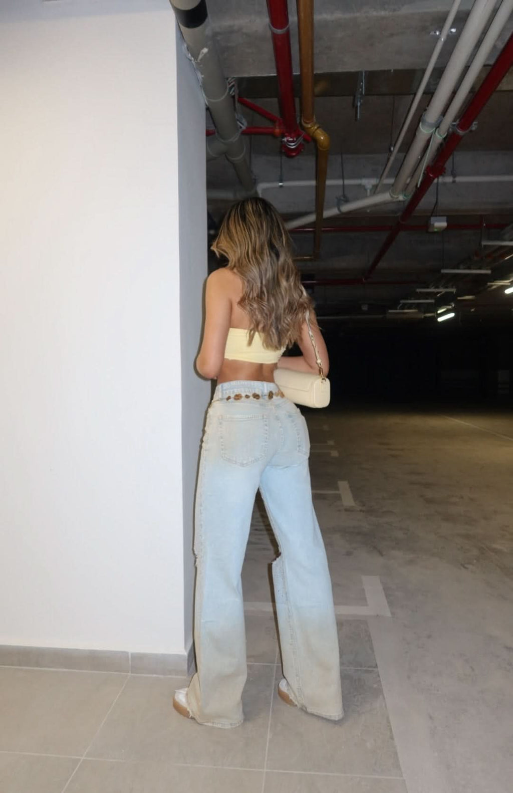 Canela Shine – Cut Knie Jeans