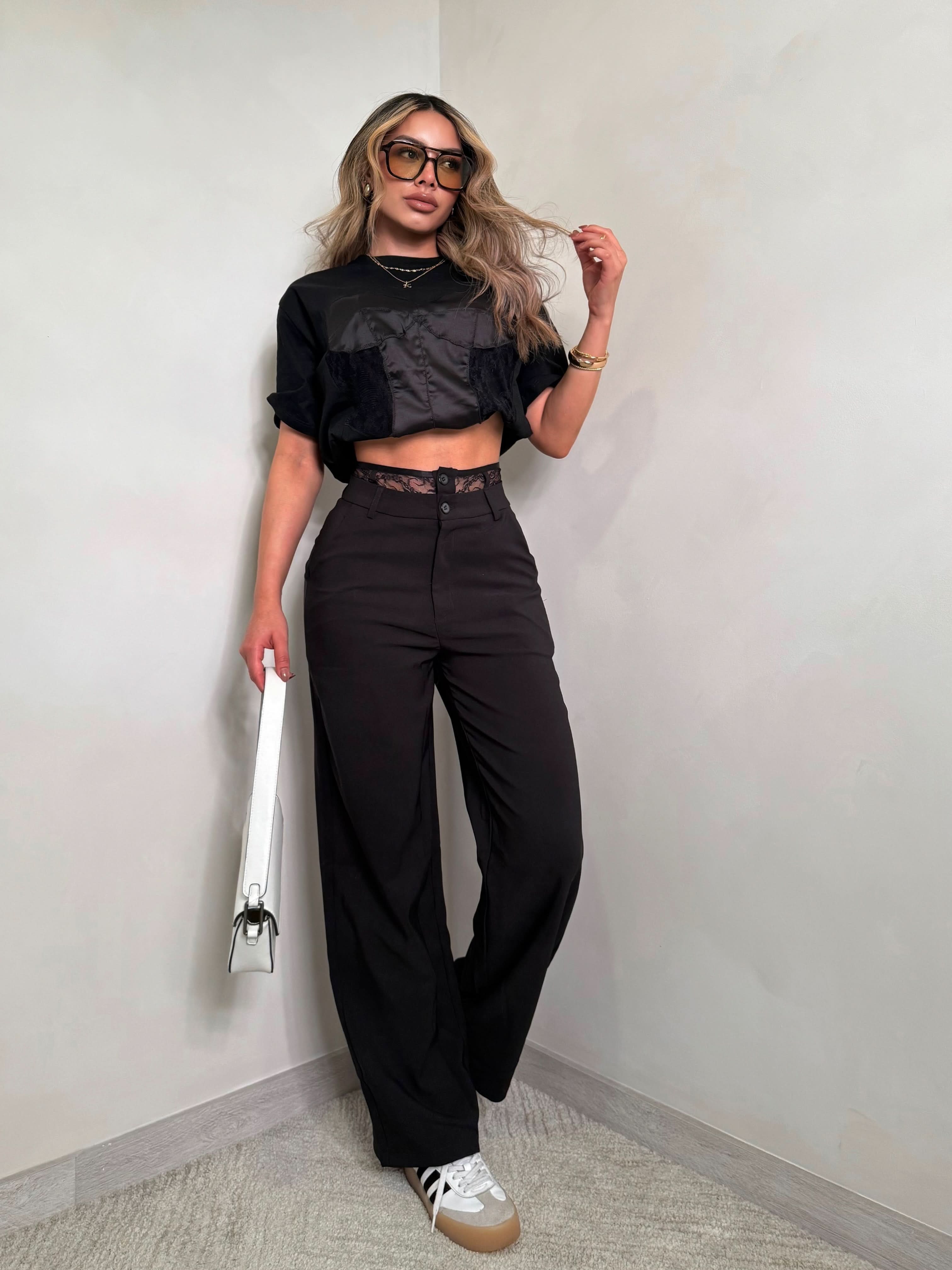 Oscuridad – Mid-Waist Jeans