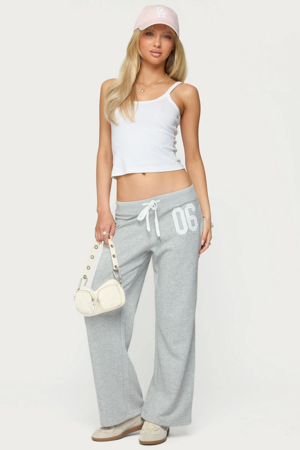 06 Lounge – Sweatpants