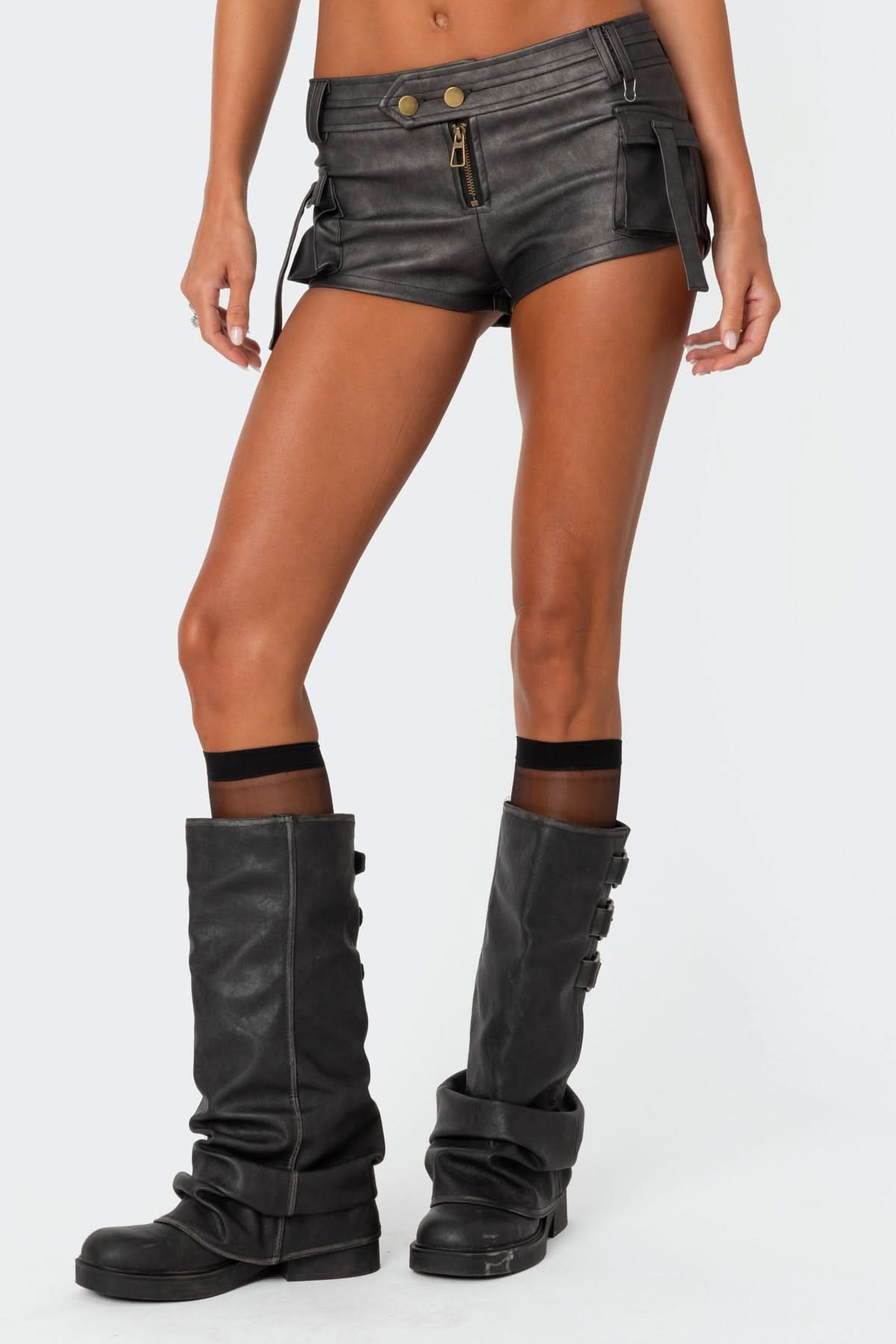 Riot – Mini Cargo Shorts