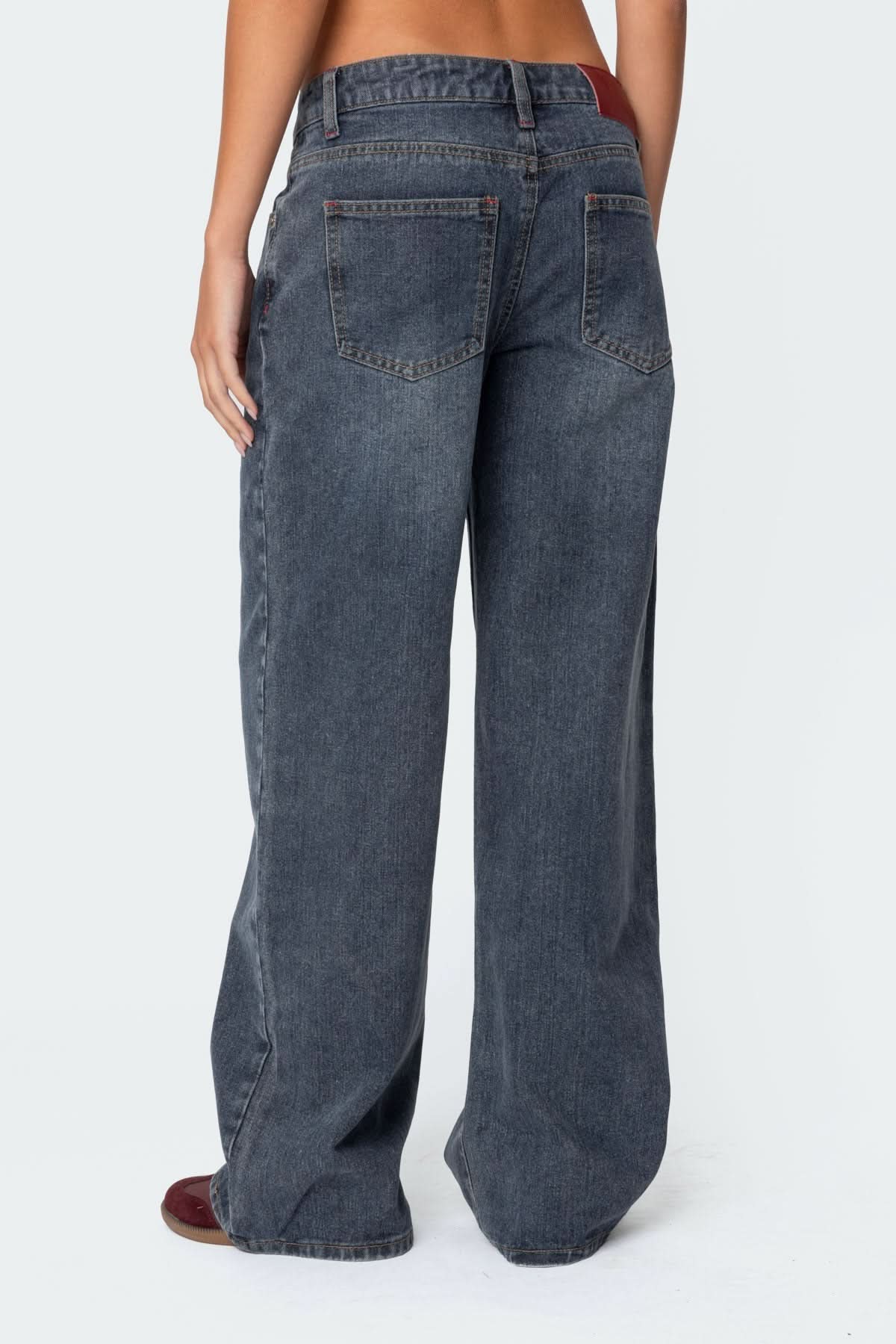Stitch Code –  Relaxed Jeans