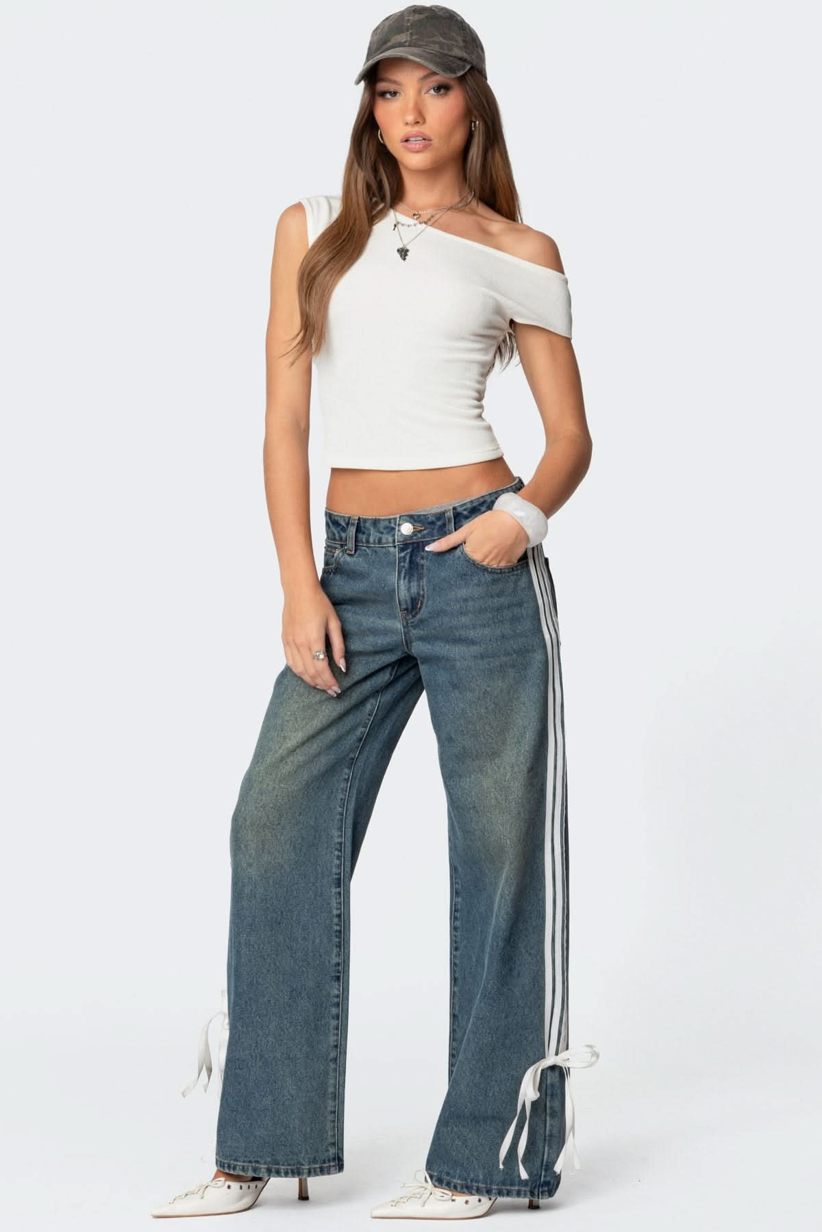 Rulebreaker – Low Rise Ribbon Jeans