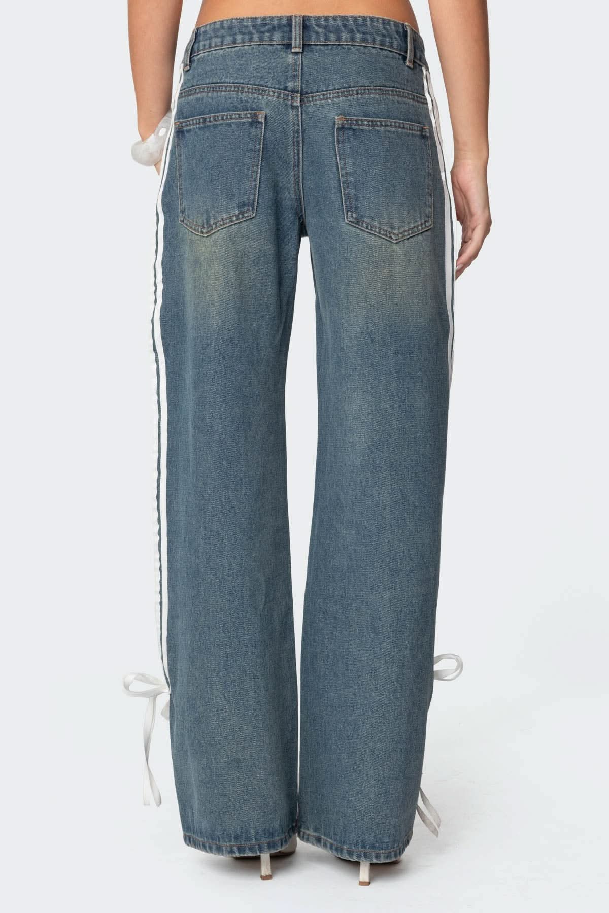 Rulebreaker – Low Rise Ribbon Jeans