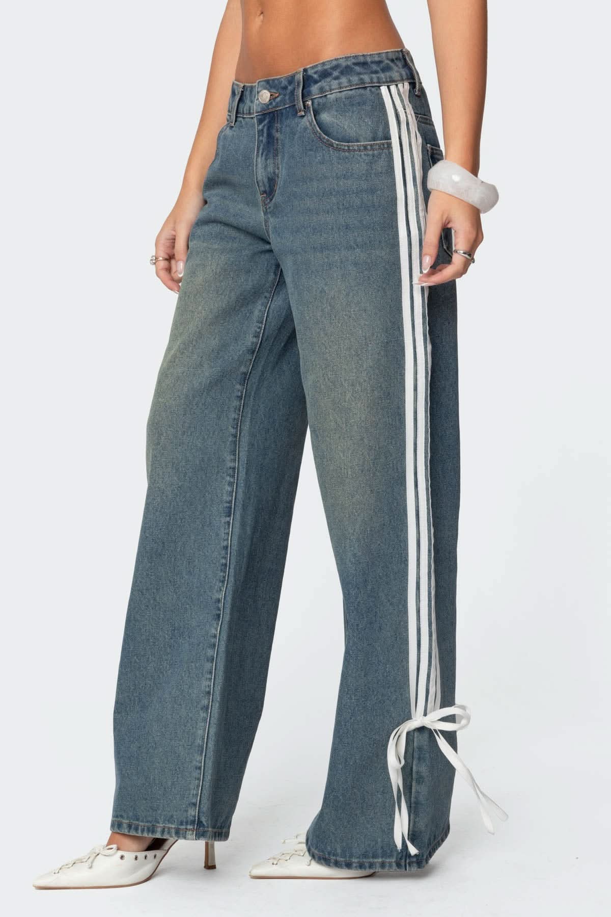 Rulebreaker – Low Rise Ribbon Jeans