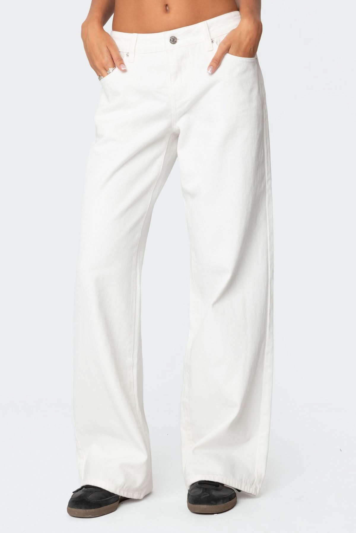 Snow Drop – Low Rise Slouchy Jeans
