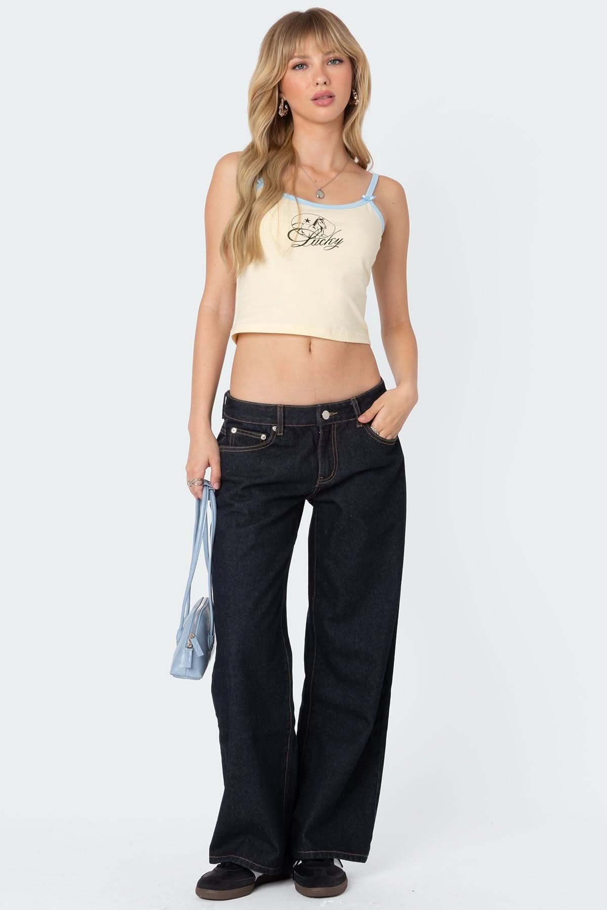 Noir – Low Rise Jeans