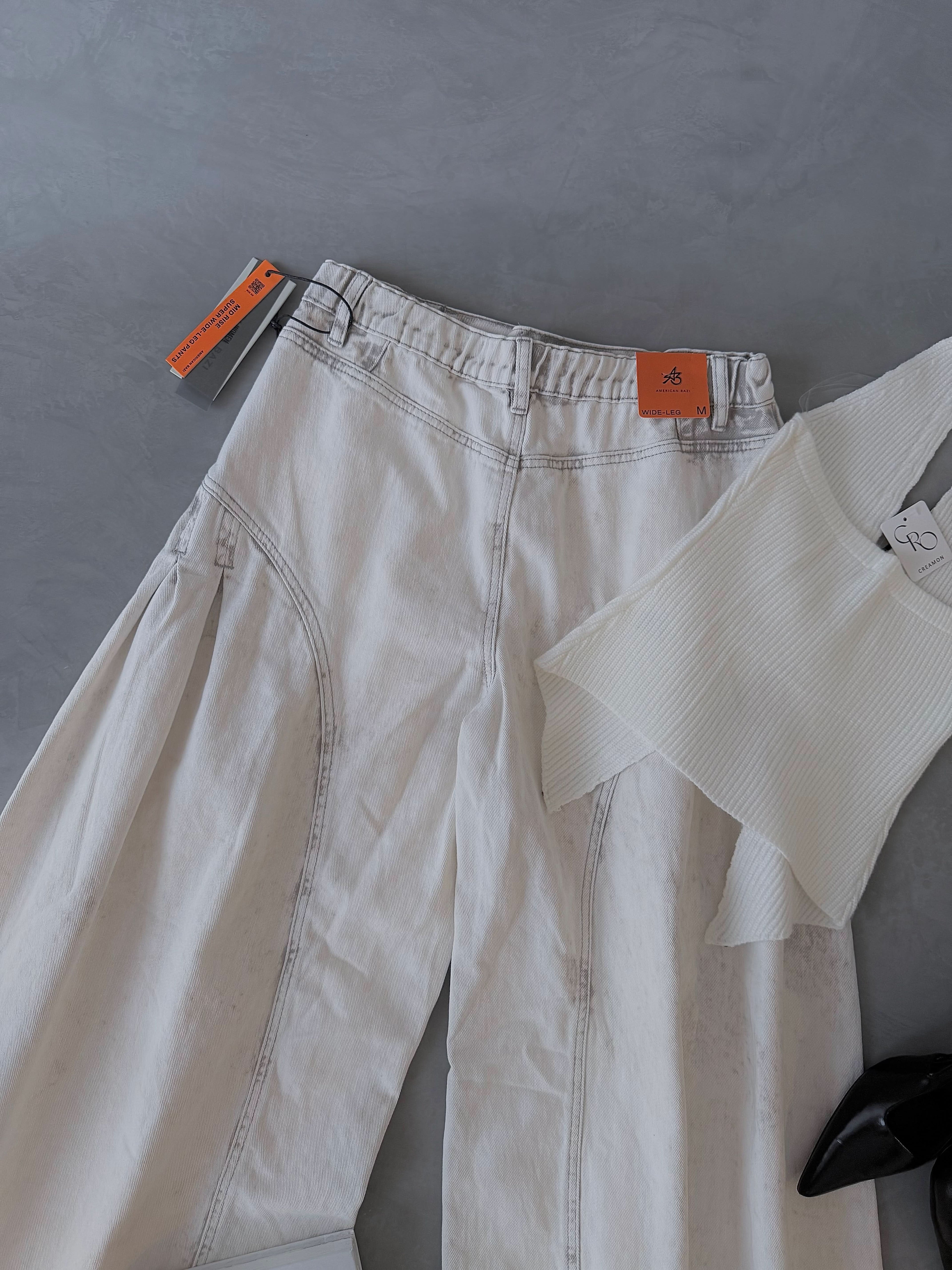 Loba Blanca – Waist Snatched Jeans