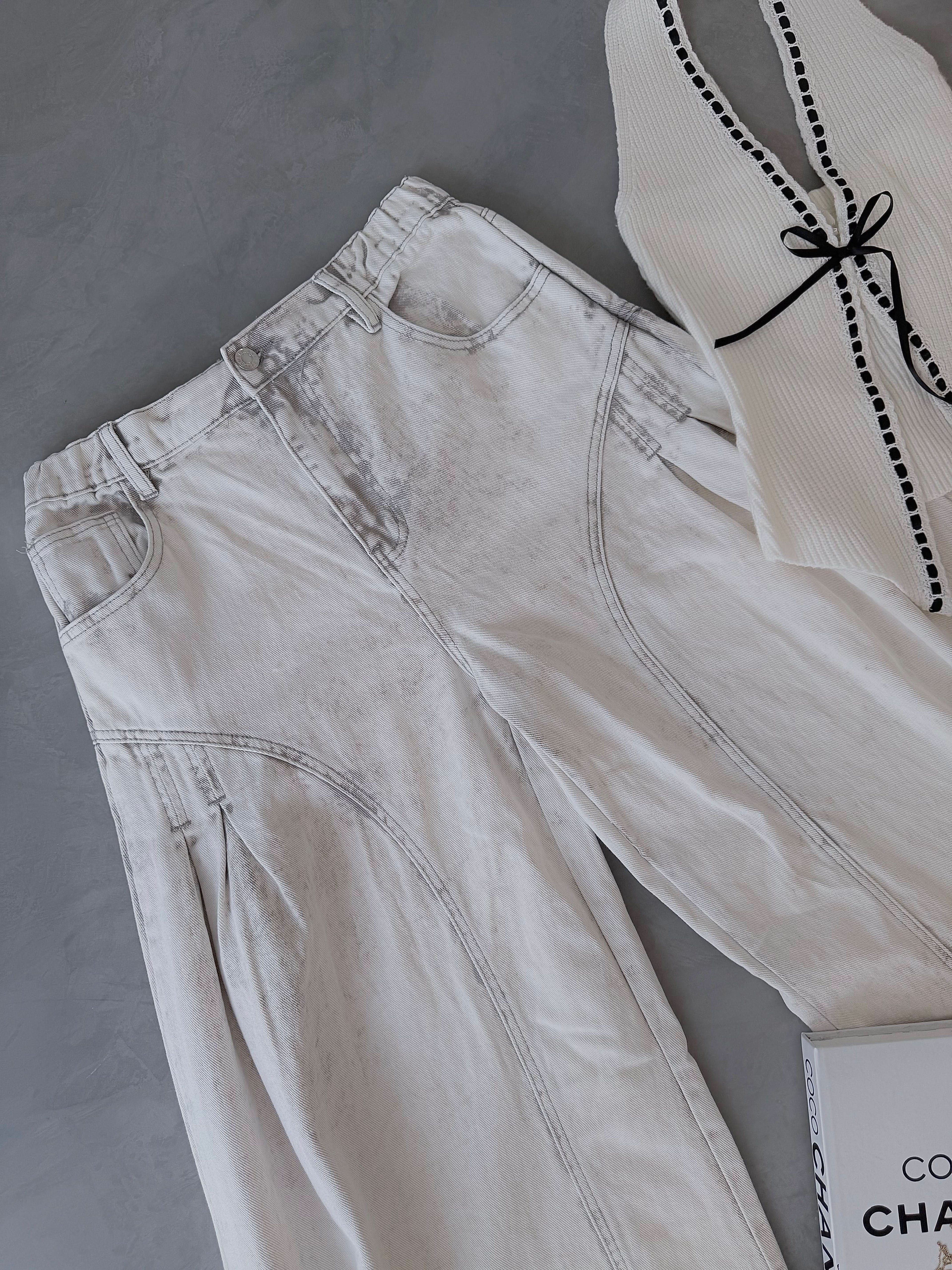 Loba Blanca – Waist Snatched Jeans