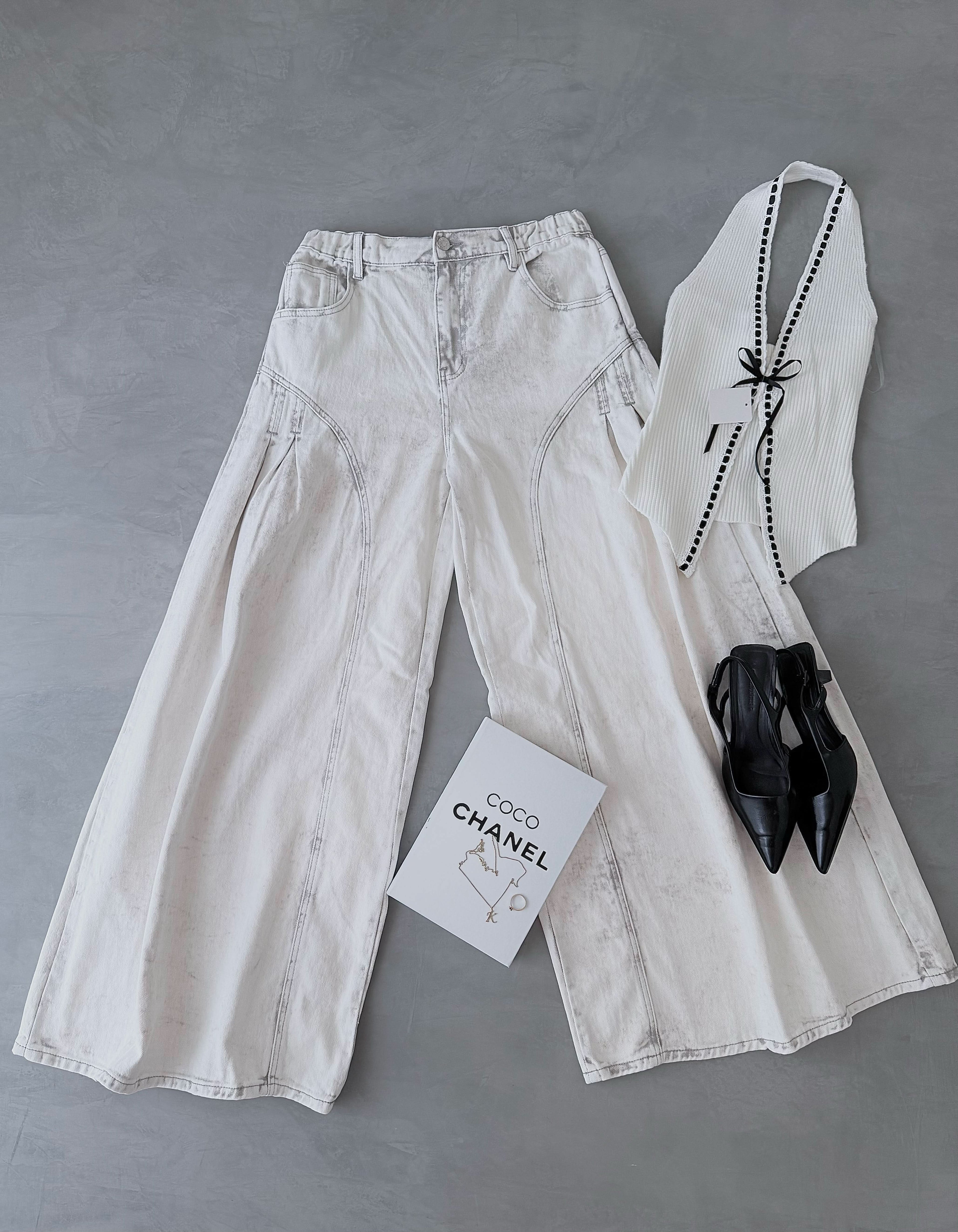 Loba Blanca – Waist Snatched Jeans