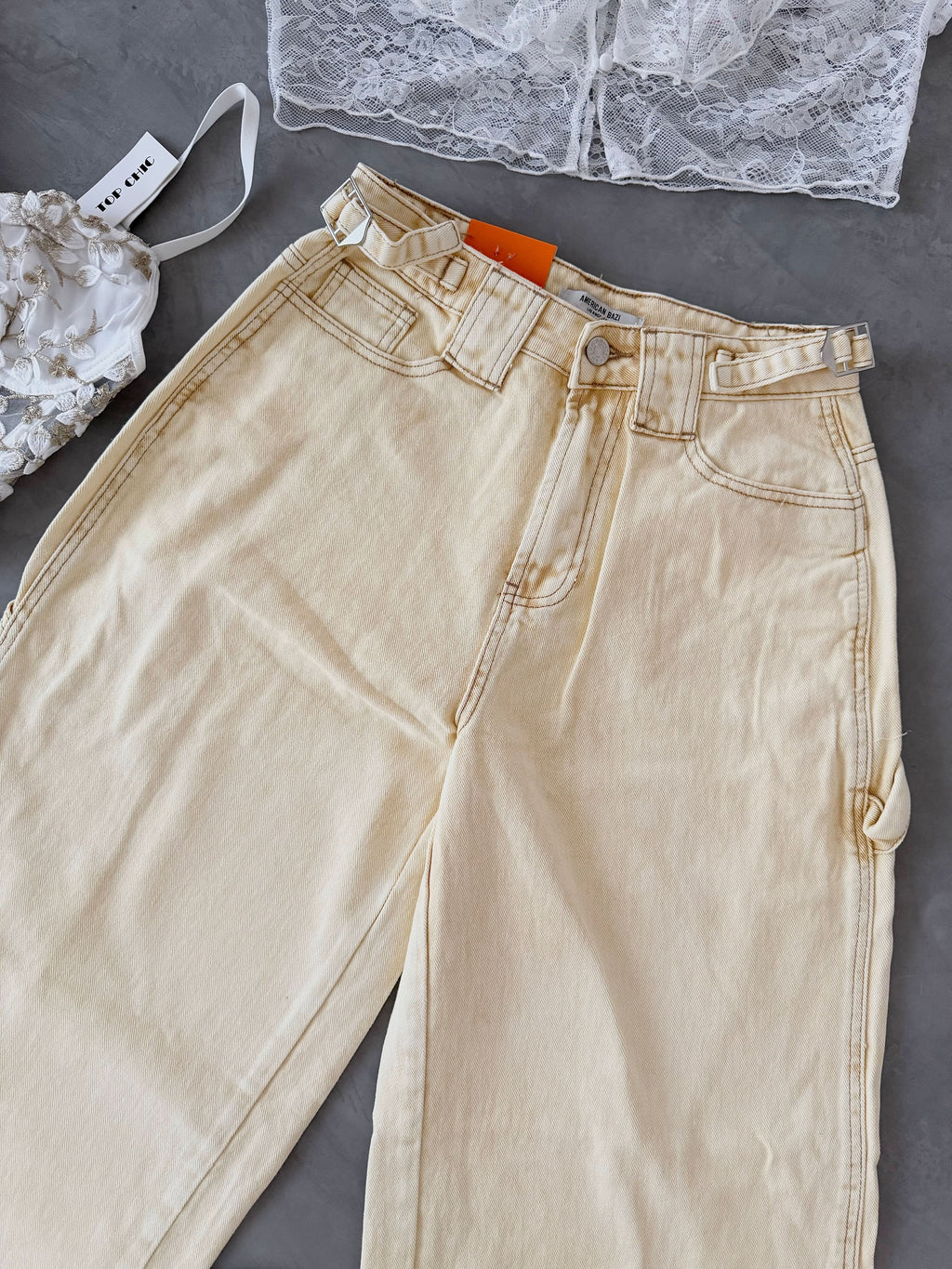 Limonada – Mid-High Rise Jeans