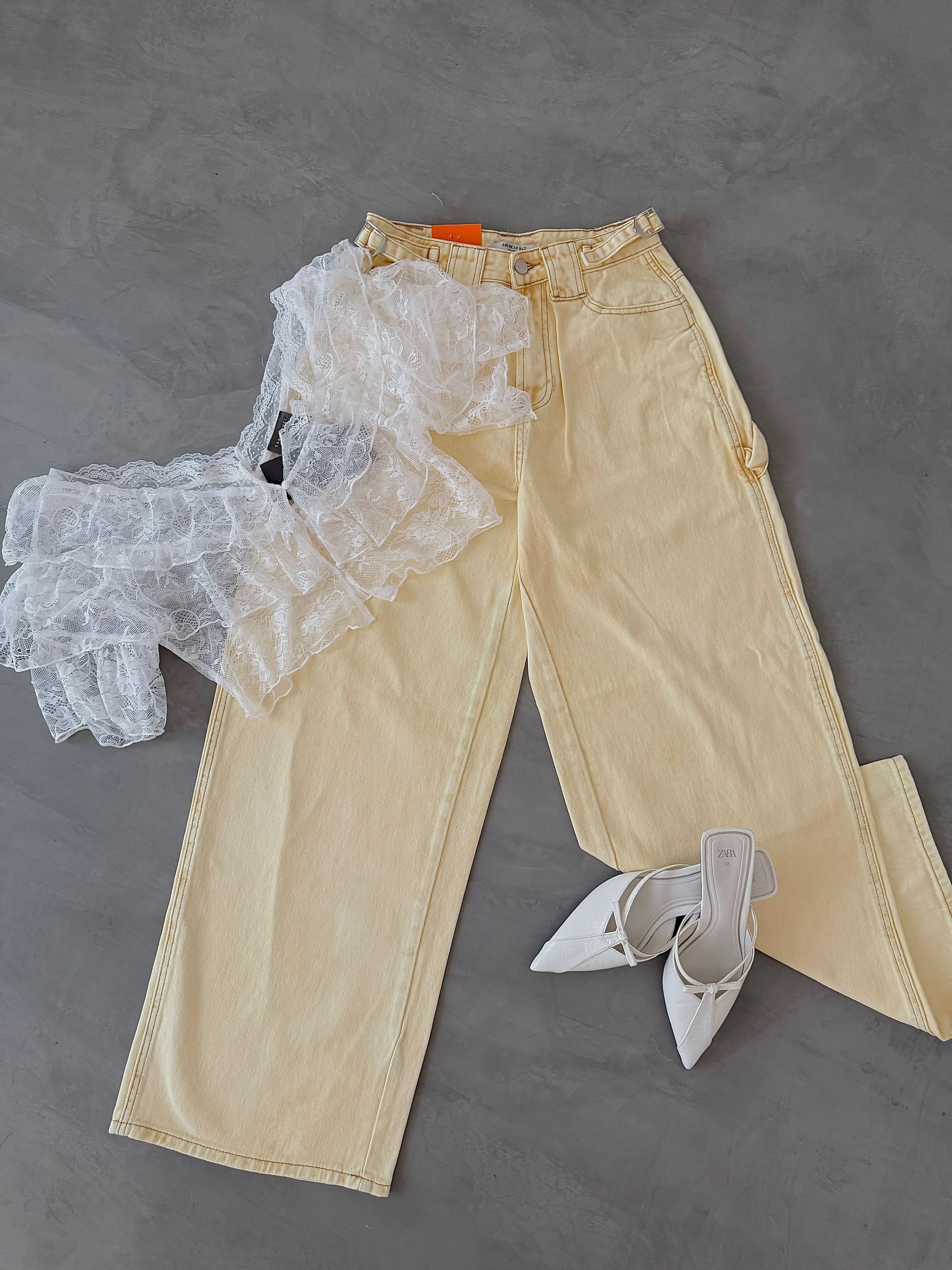 Limonada – Mid-High Rise Jeans