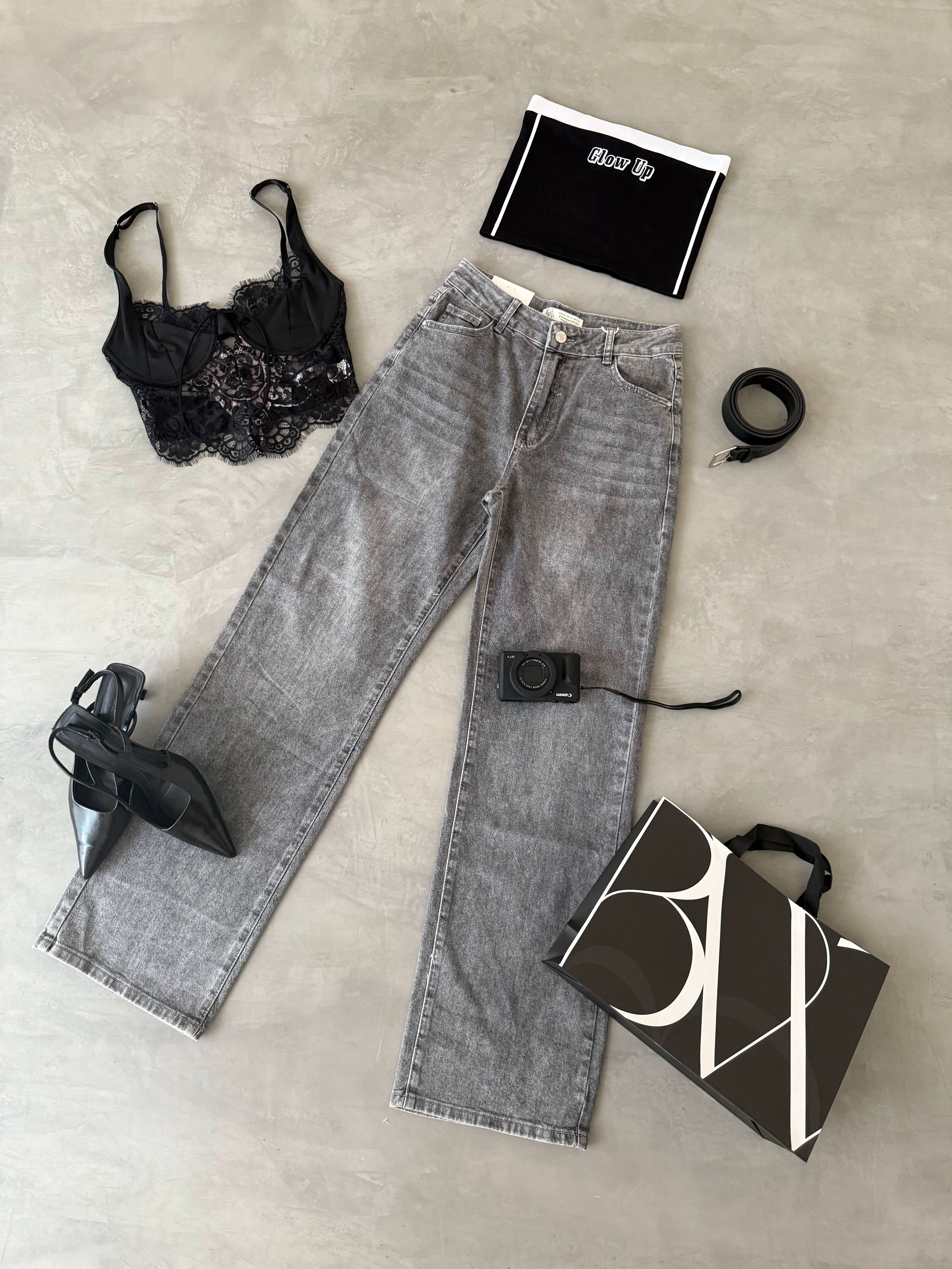 Callejera – Washed Denim Jeans