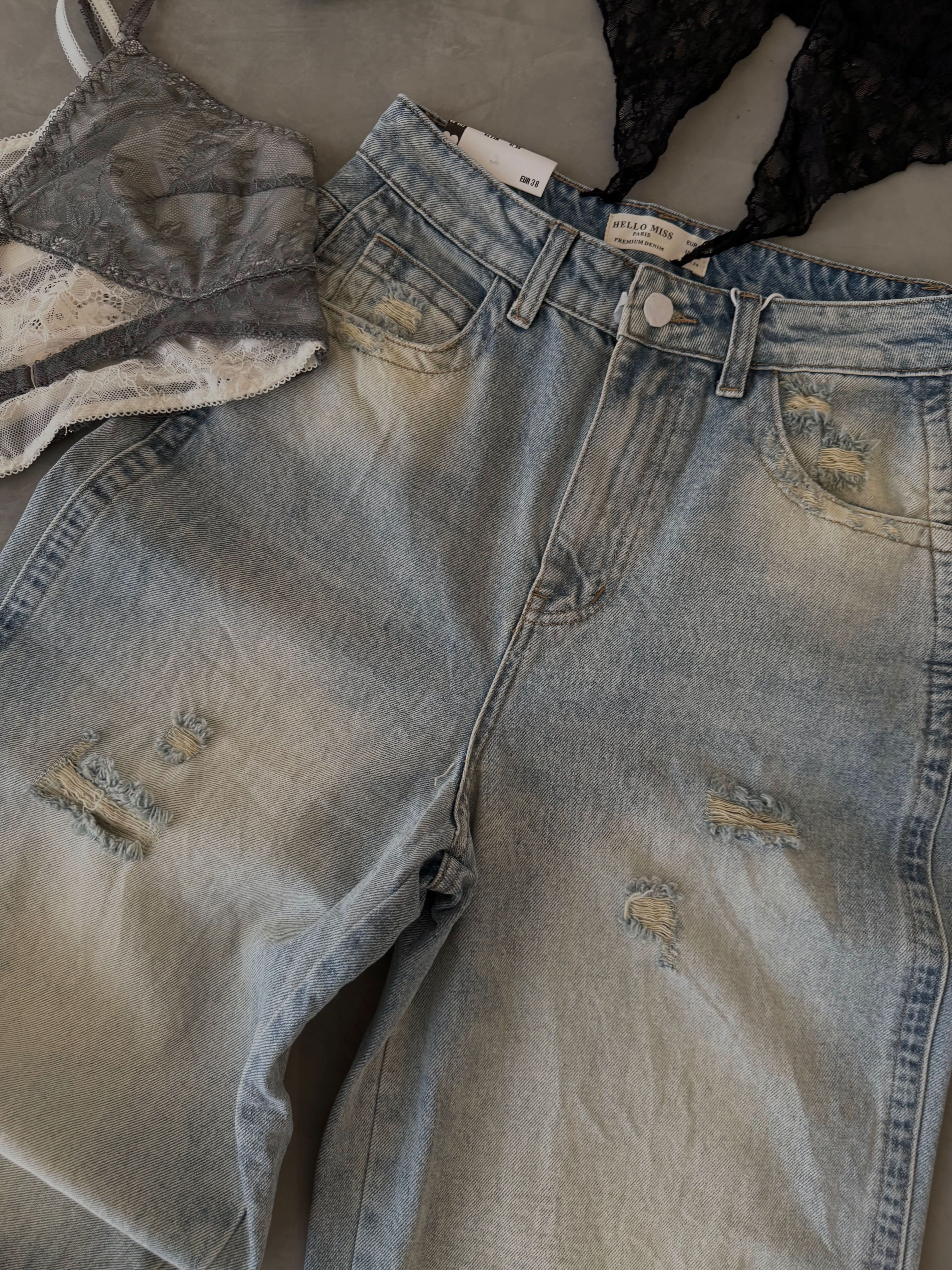 Vaquera – Mid-Rise Jeans