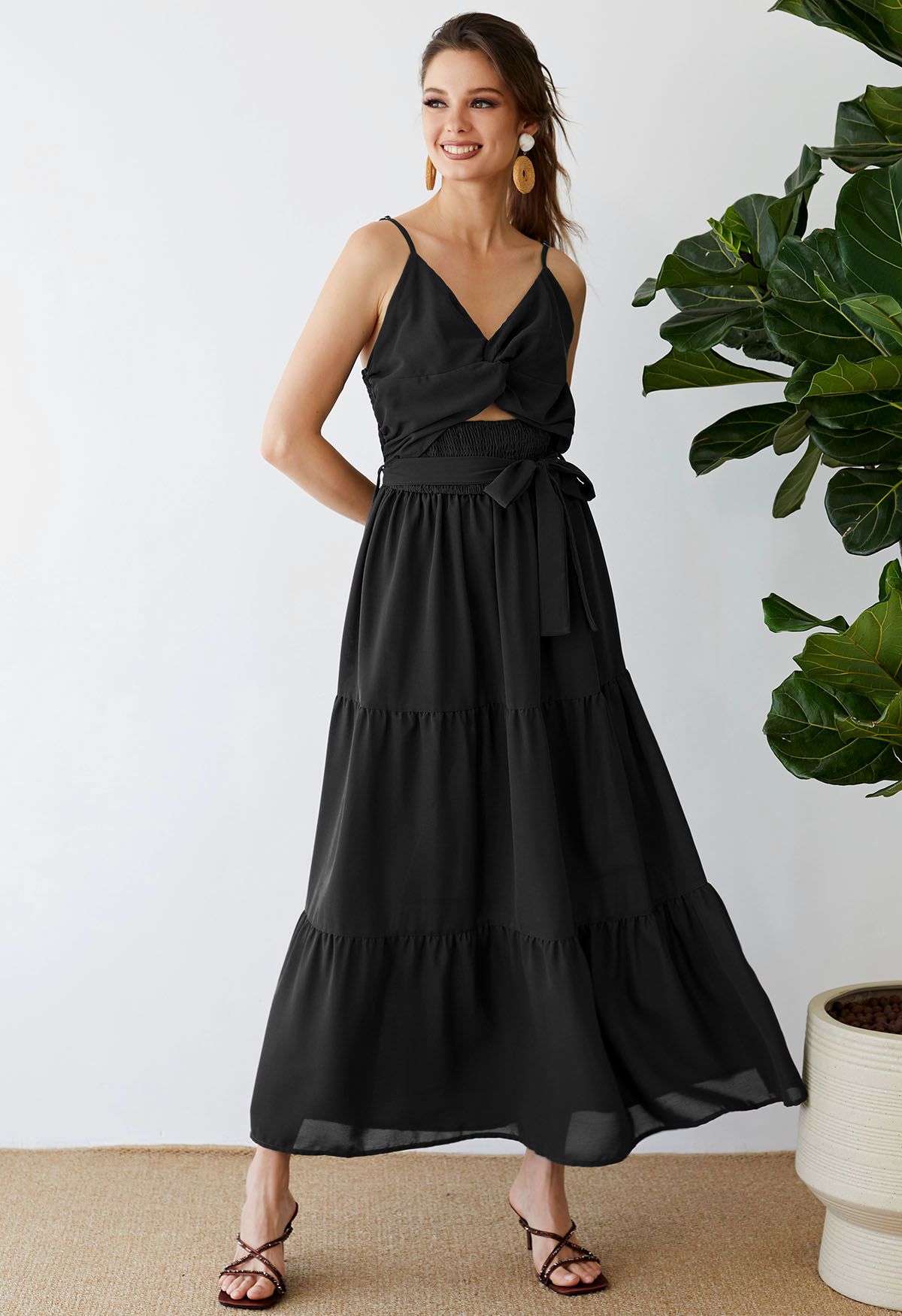 Agné Cut-Out — Maxikleid