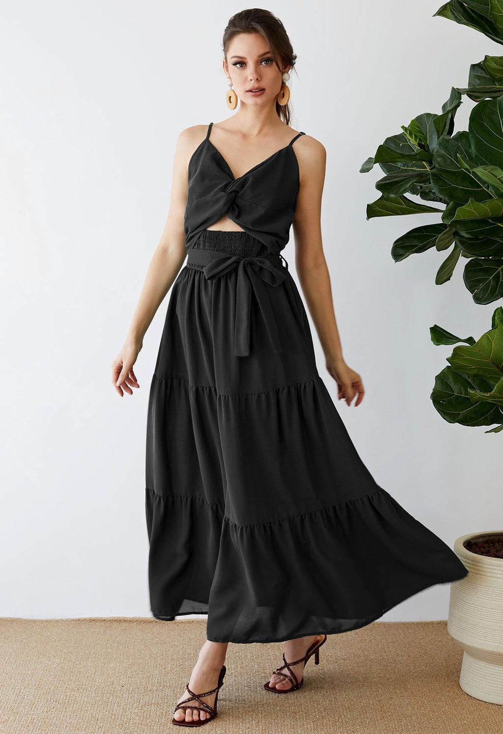 Agné Cut-Out — Maxikleid