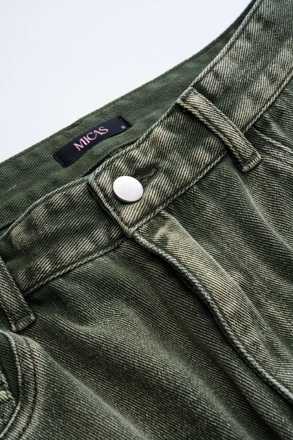 Sabbia – Y2K Multi-Pocket Cargo Denim